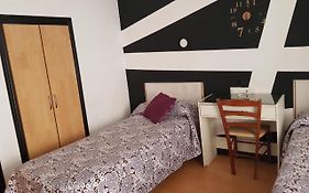 Hostal Lima